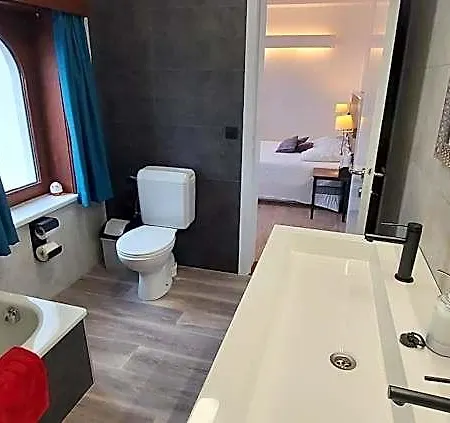 La Cascada Hotel